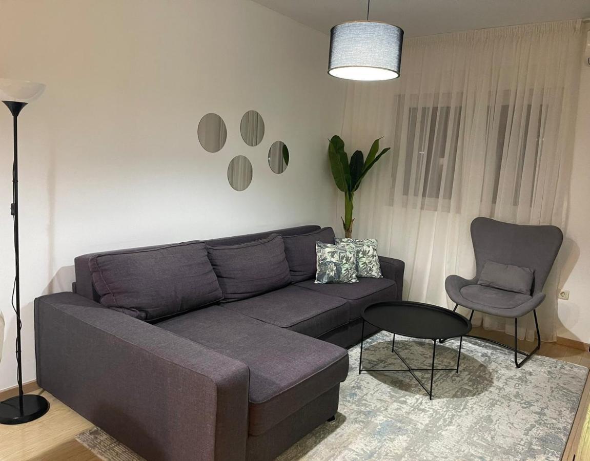 Aura City Apartment Podgorica Luaran gambar